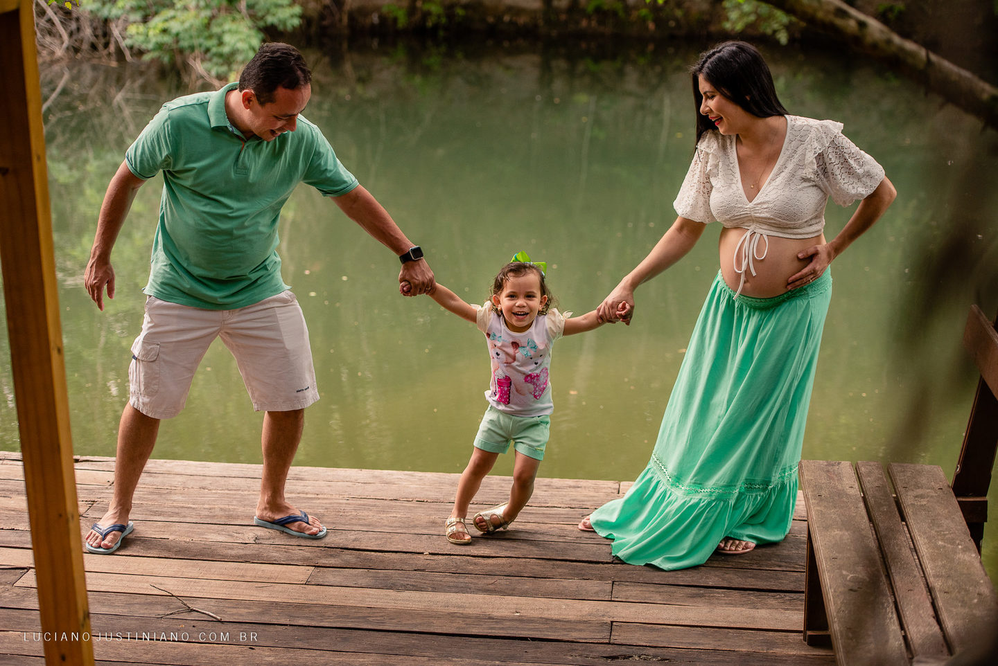 Ensaio Gestante - Gislene, Bruno e Lorena - A Espera de Caio - Pousada Boyra - Bonito MS Ensaio Gestante - Gislene, Bruno e Lorena - A Espera de Caio - Pousada Boyra - Bonito MS